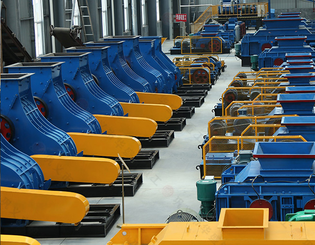 建筑垃圾粉碎總堵機(jī)？雙級無篩底粉碎機(jī)如何解決這一難題？